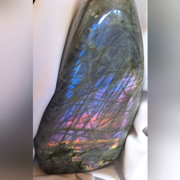 Huge Labradorite Freeform - Picture 2 of 4
